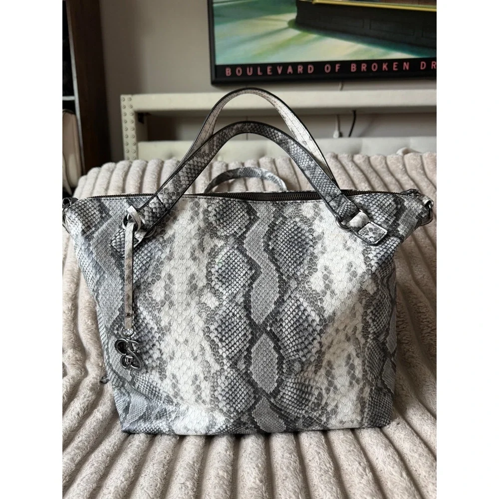 Jessica‎ Simpson Grey Snakeskin Print Tote Bag Crossbody Handbag JS Logo Charm